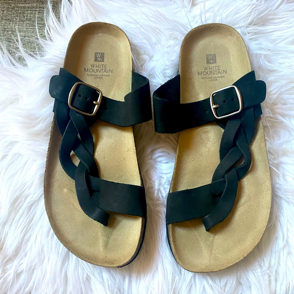 NWOT- White Mountain Sandals